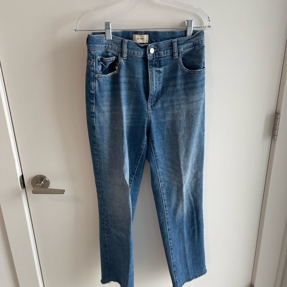 DL1961 Patti Straight 2” Jeans